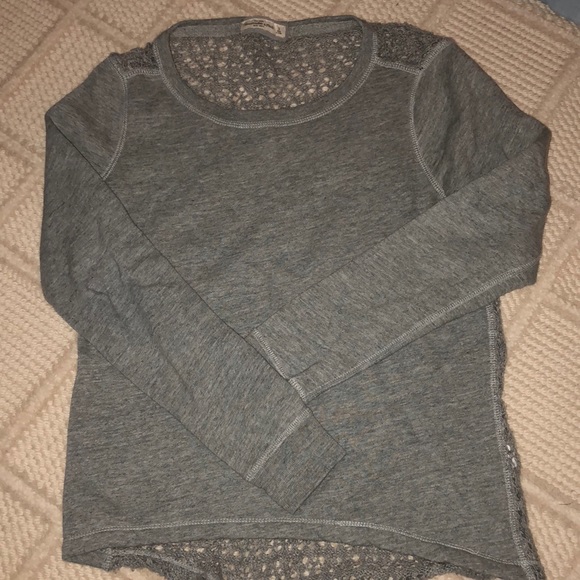 MUST GO BY 8/5: Abercrombie & Fitch Bundle - Picture 3 of 8